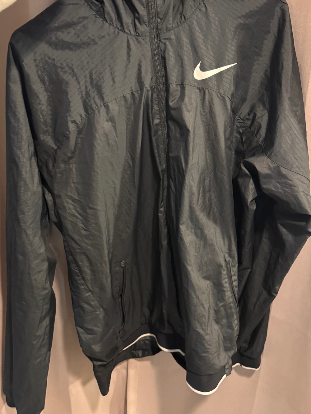 Nike Black Men's Hooded Windbreaker with White Swoosh